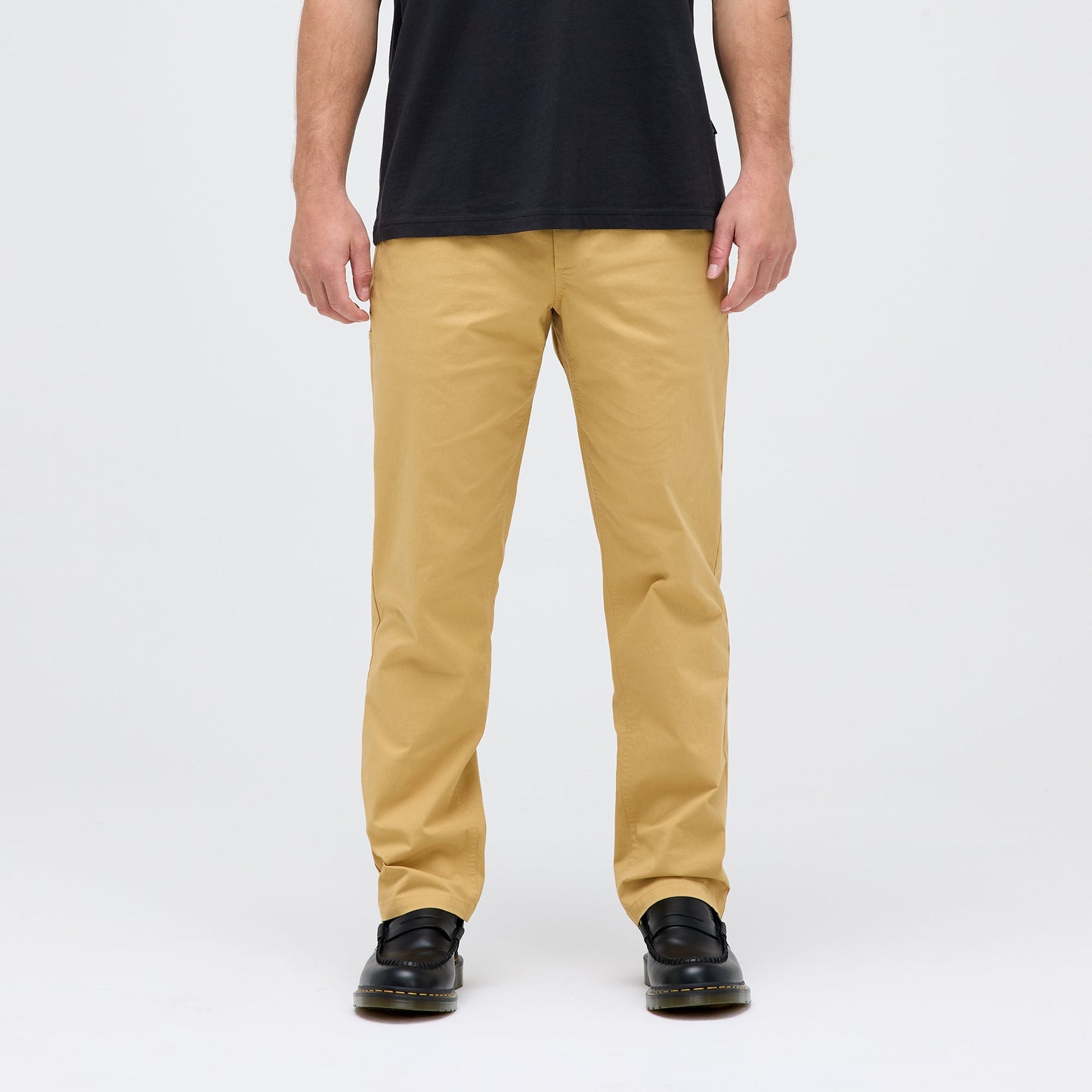 Stance Compound Pant With Freshtekâ„¢ Khaki |model