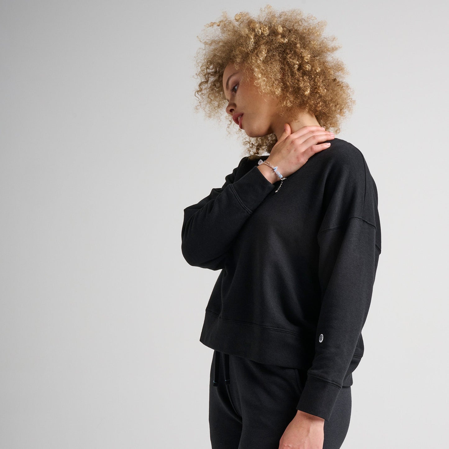 Stance Women's Shelter Crew Black |model