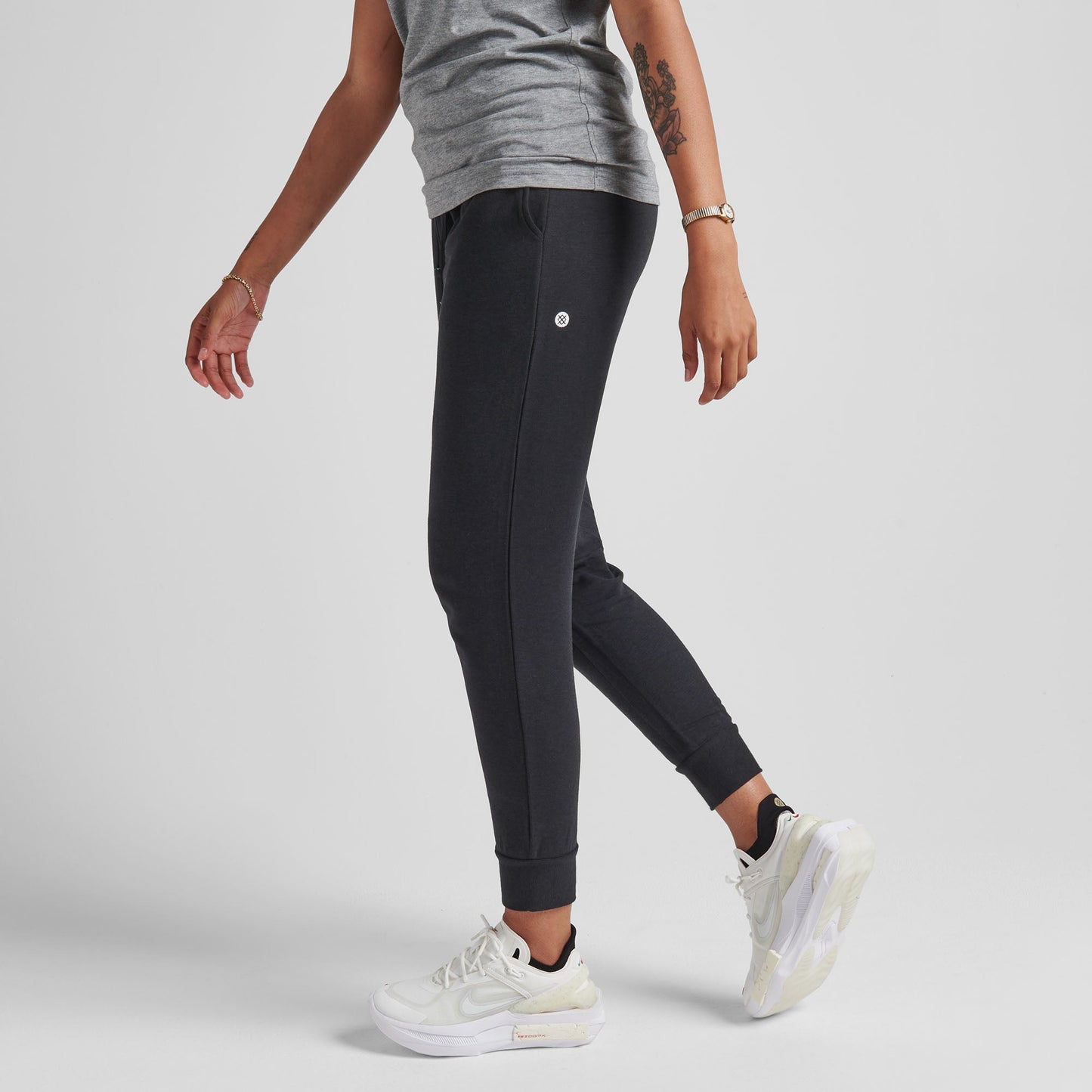 Stance Womens Shelter Jogger Black |model