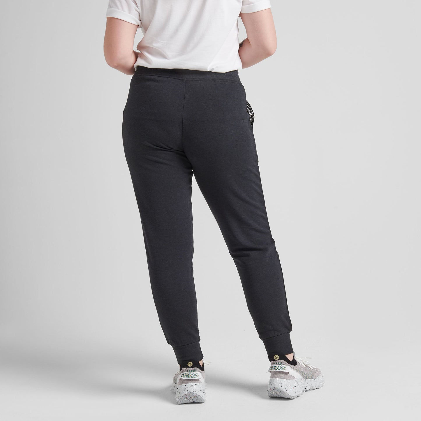 Stance Womens Shelter Jogger Black |model