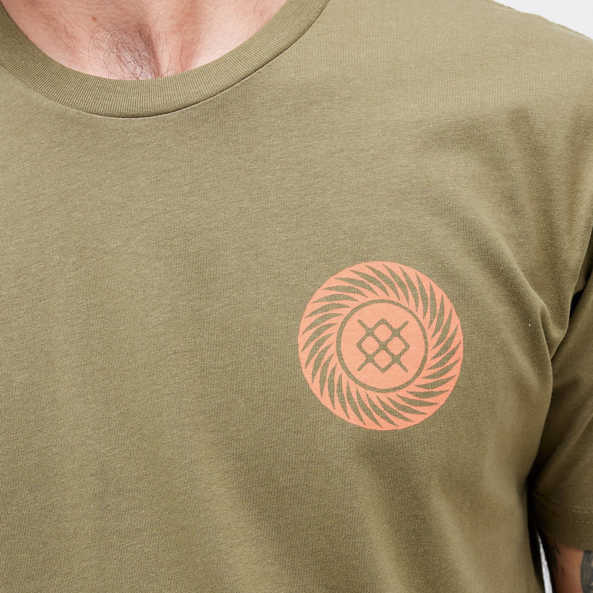 Stance Gyrate T-Shirt Military Green |model