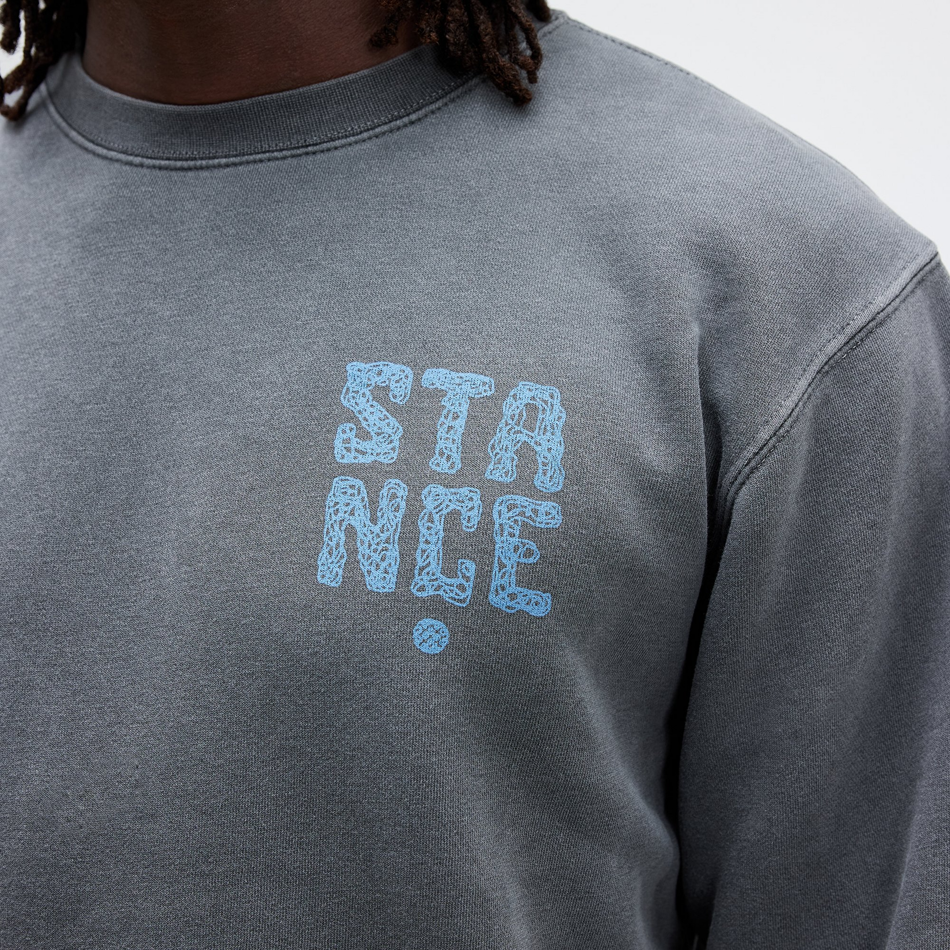 Stance Seamless Crew Pullover Black |model