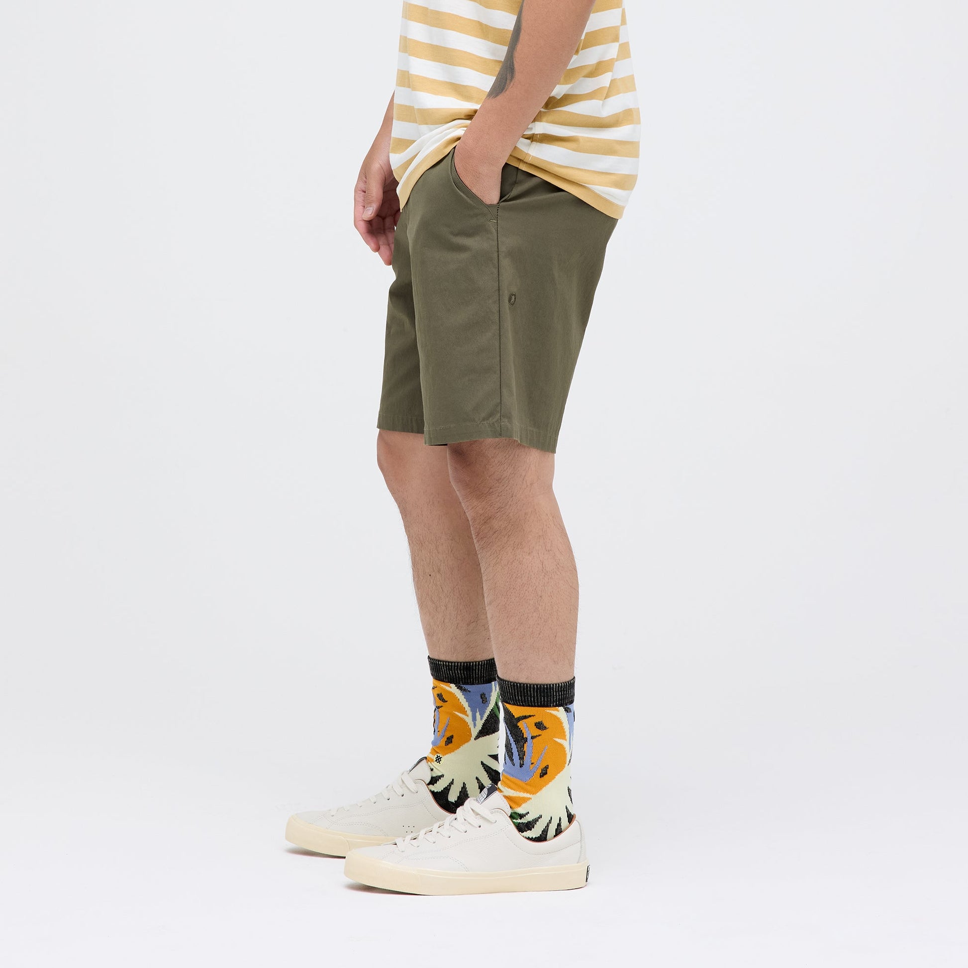 Stance Compound Chino Short Olive |model