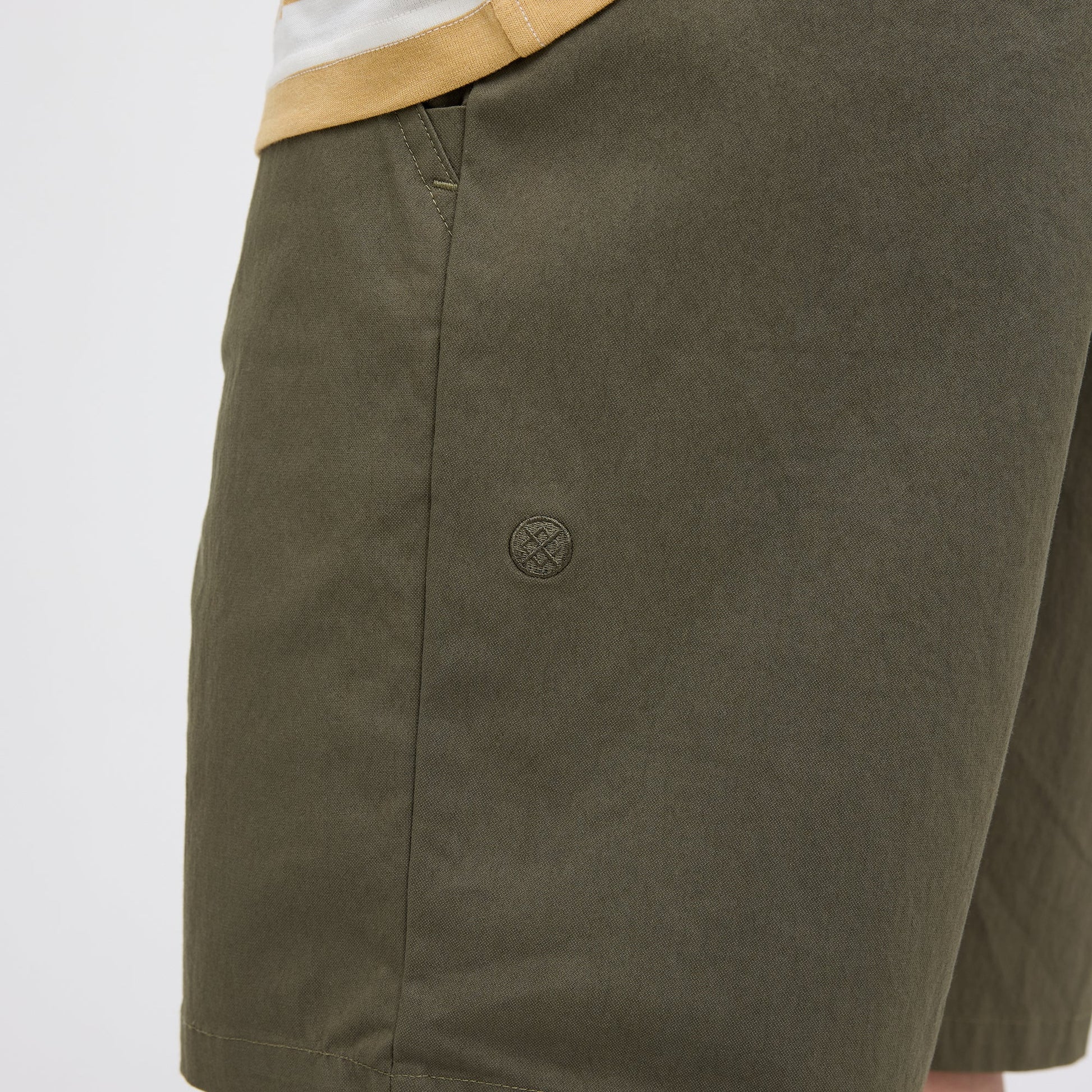 Stance Compound Chino Short Olive |model