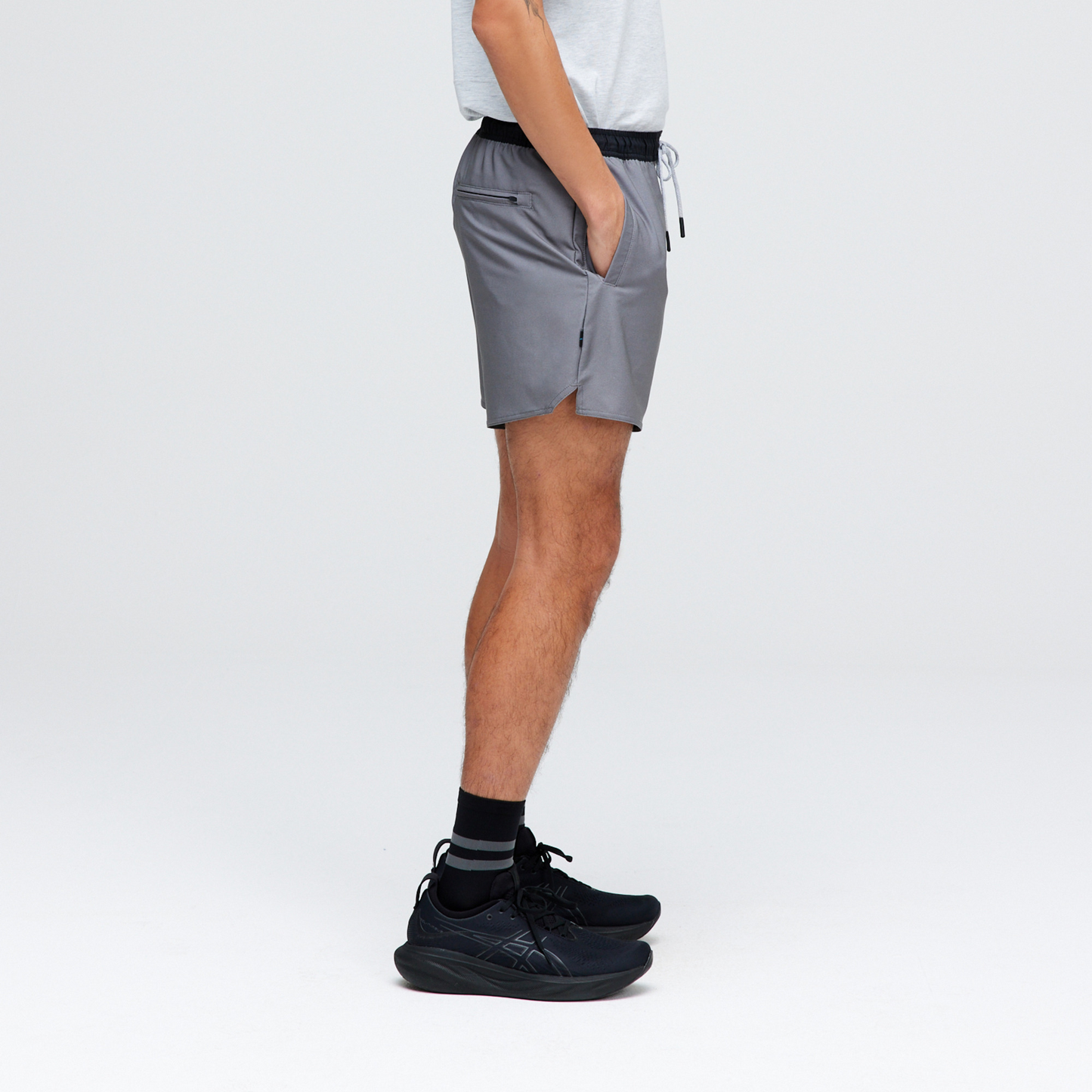 Stance Complex Athletic Short 5&quot; Charcoal |model