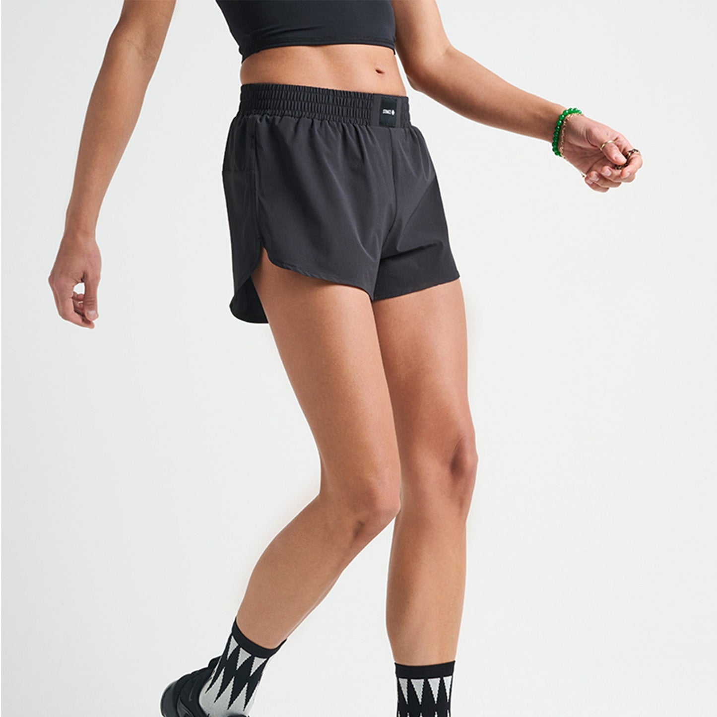 Stance Women&#39;s Work It Out Short Black |model