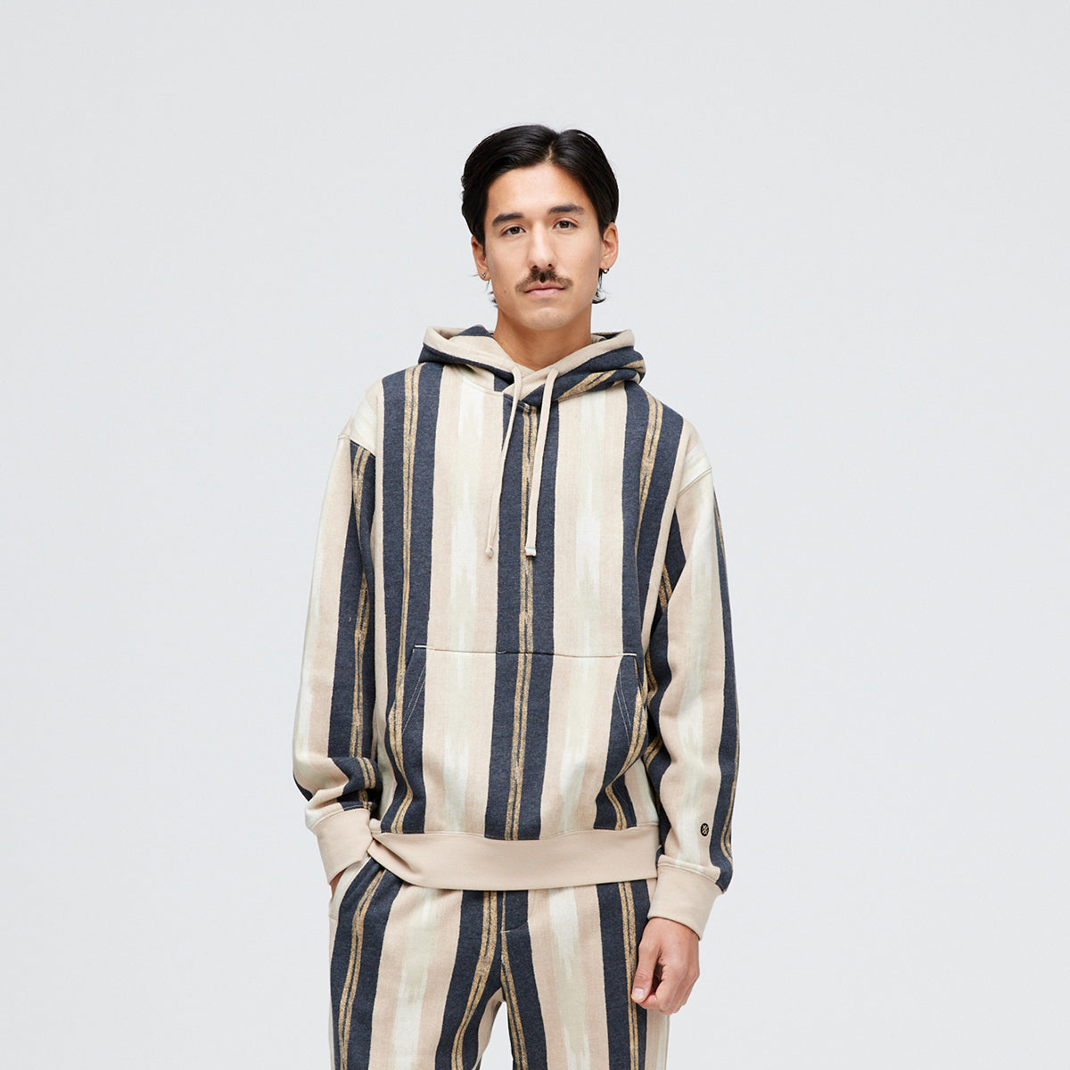 Stance Mercury Hoodie Stone |model