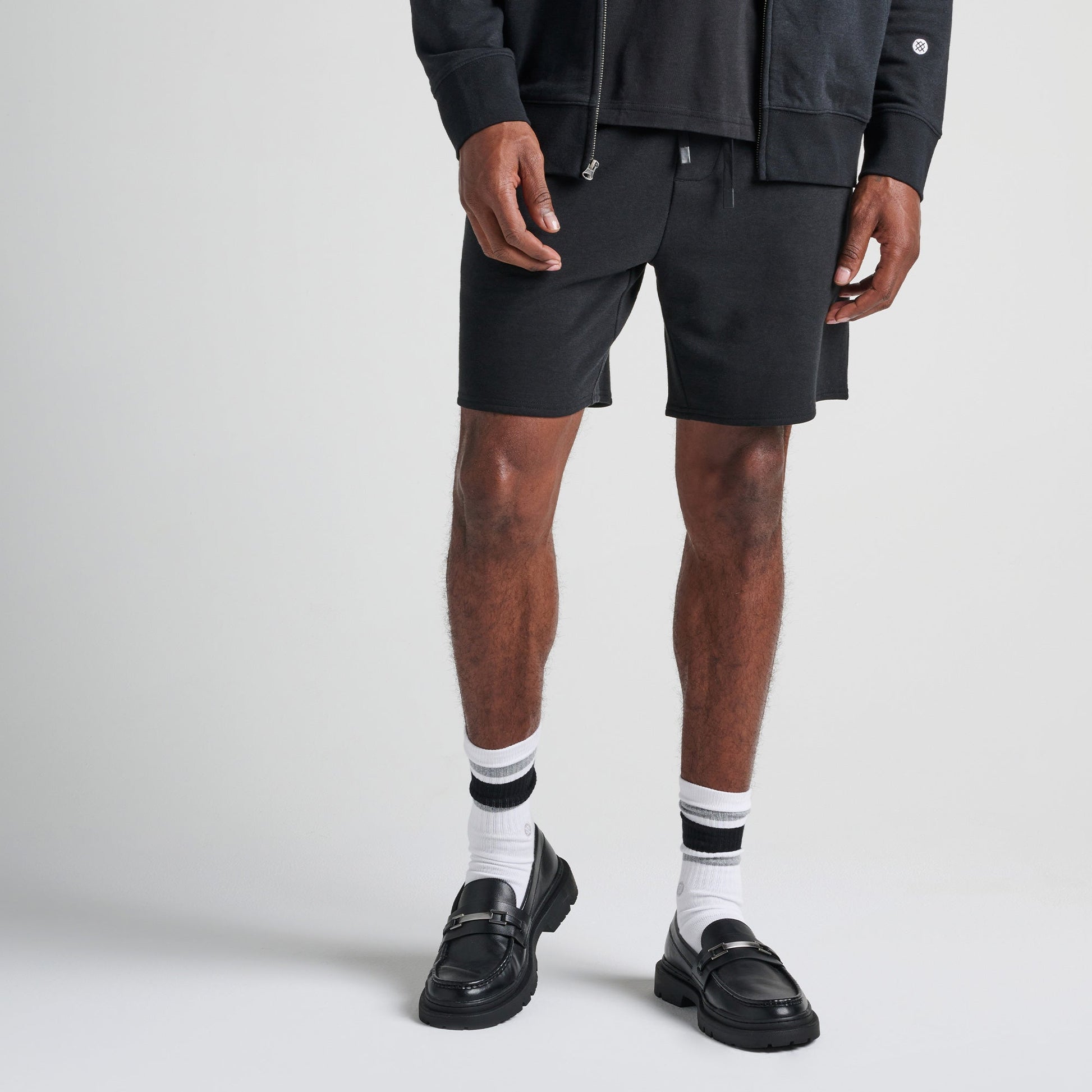 Stance Shelter Short Black |model