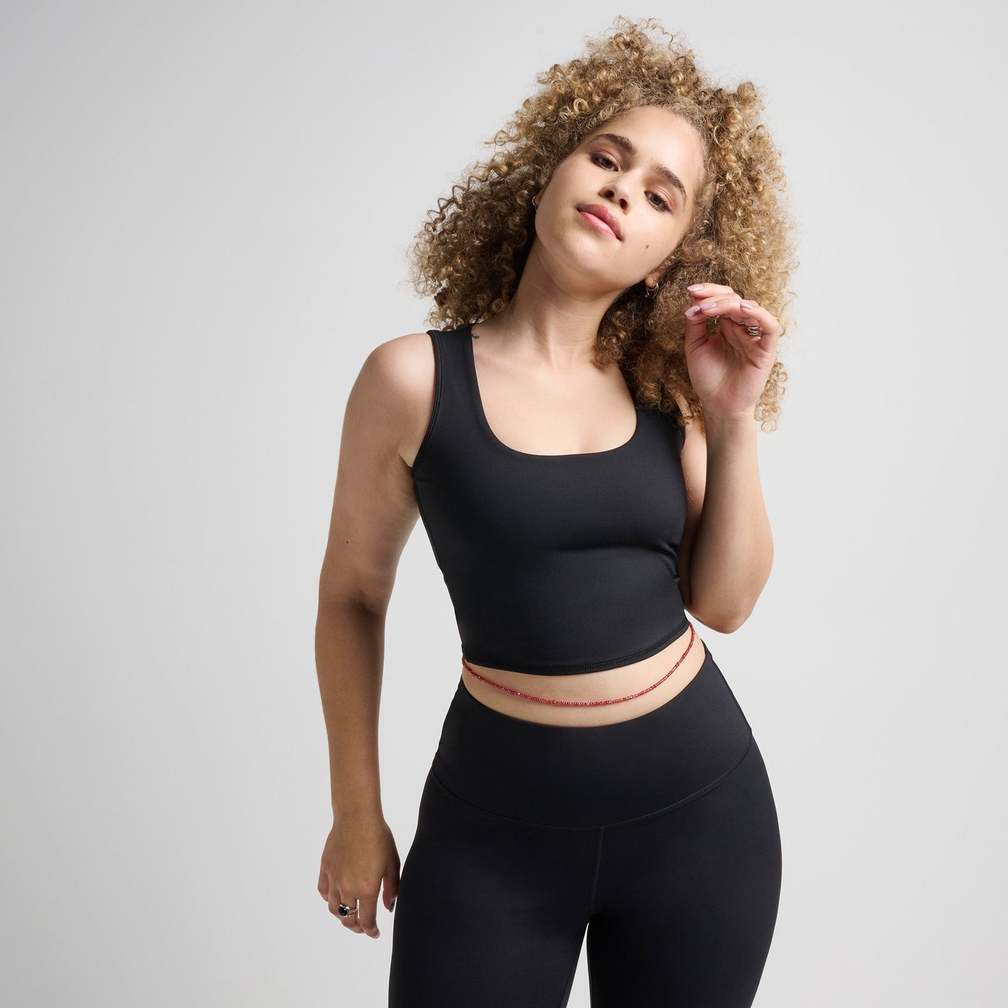 Stance Women&#39;s Happenings Crop Top Black |model