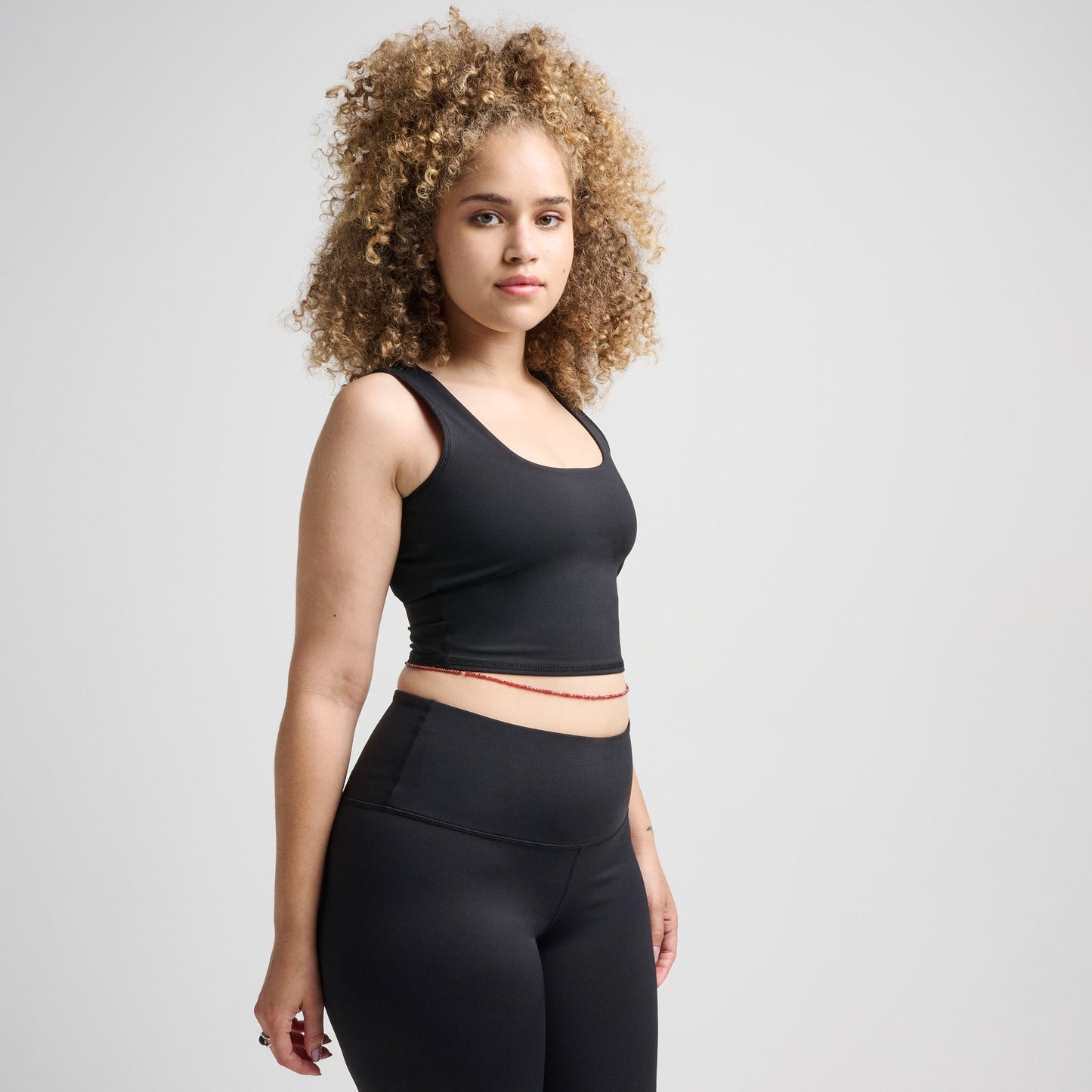 Stance Women&#39;s Happenings Crop Top Black |model